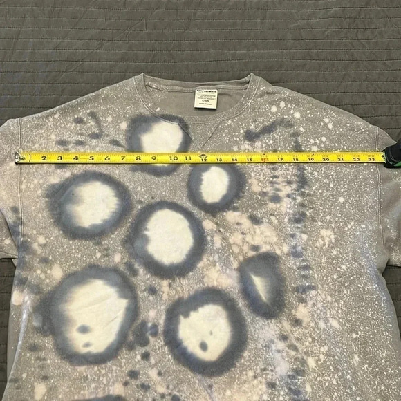 Soft, Up-cycled, comfort washed, bleach dyed sweatshirt - Picture 4 of 6